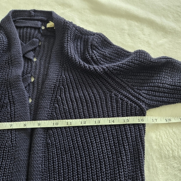 Pinque Women's Navy Lace Back Open Front Cardigan Sweater Small - Picture 8 of 10